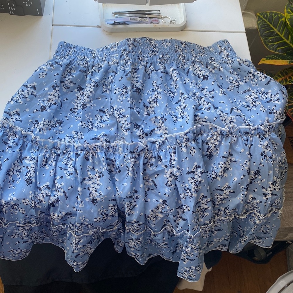 Cute ditsy skirt